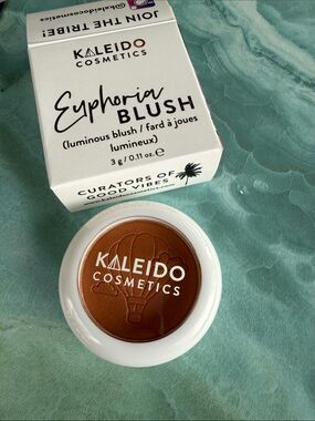 Kaleido Cosmetics Euphoria Blush - Felicity